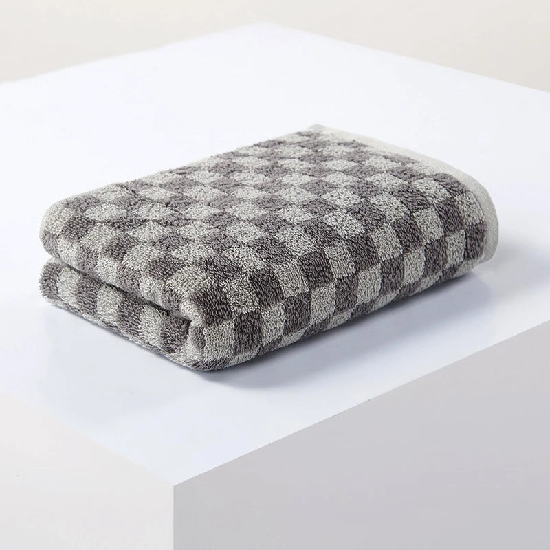 The Everyday Cotton Bath Towel — Scale view