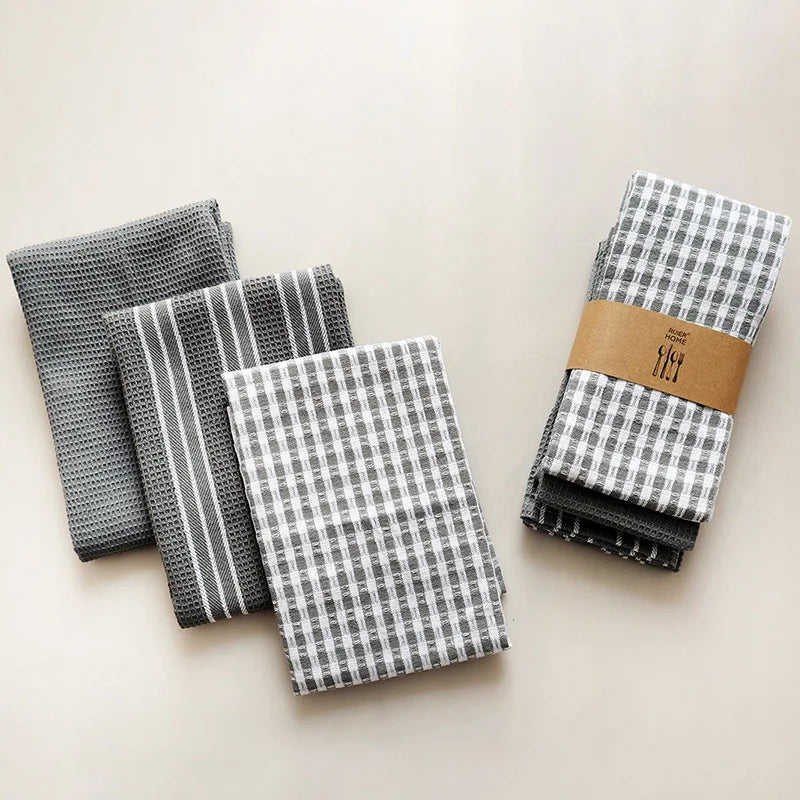 Nordic Tea Towels 3-Pack — Side view