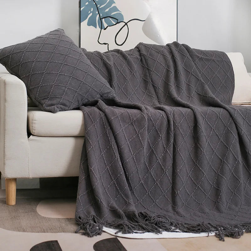 Nordic Knitted Throw Blanket with Tassels — Soft Cozy Home Decor