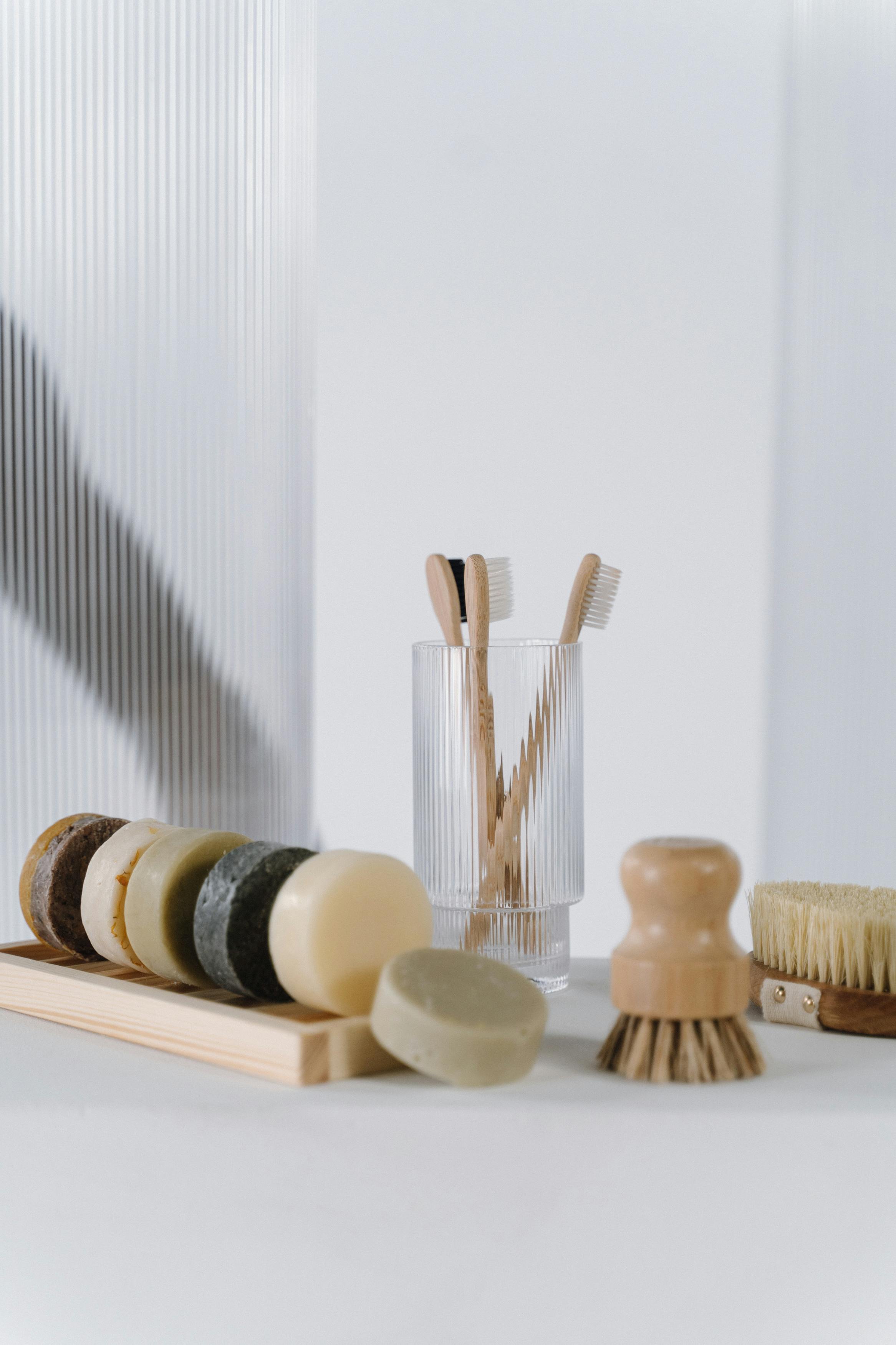 Natural Bamboo Toothbrush Set — 5-10 Pack — Detail view
