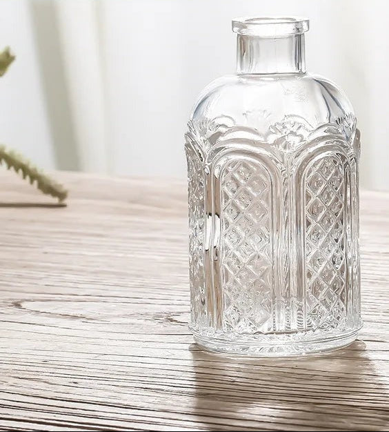 French Retro Embossed Glass Vase — Feature detail